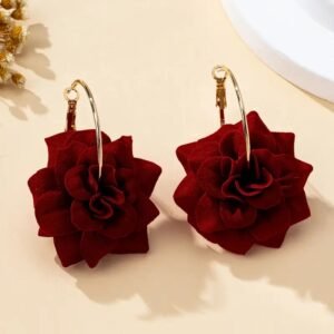 ARETES CON FLOR ROJA